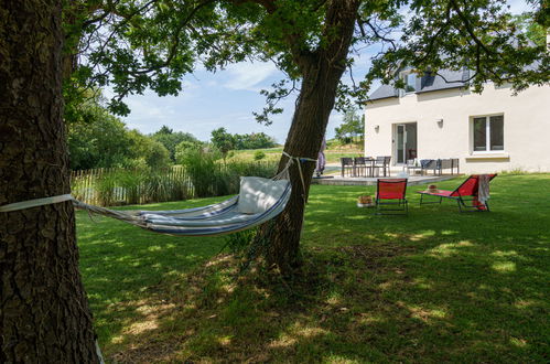 Photo 1 - Maison de 2 chambres à Peumerit avec jardin et terrasse