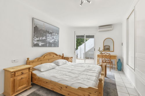 Foto 23 - Casa con 4 camere da letto a Dénia con piscina privata e vista mare