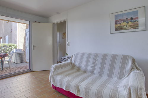 Photo 6 - 2 bedroom Apartment in Saint-Cyr-sur-Mer with terrace