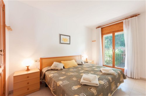 Foto 3 - Apartment mit 2 Schlafzimmern in Pals mit terrasse und blick aufs meer