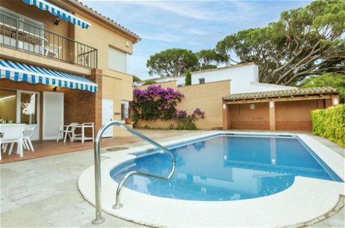 Foto 23 - Apartment mit 4 Schlafzimmern in Calonge i Sant Antoni mit privater pool und blick aufs meer