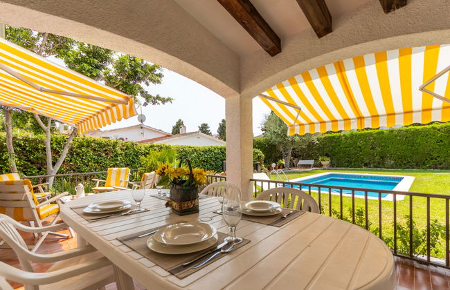 Casa de 5 quartos em El Vendrell com piscina privada e jardim - Foto 42