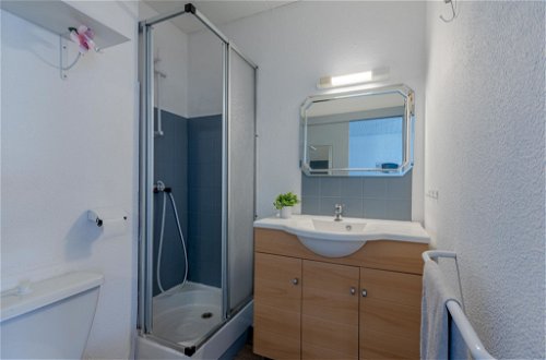 Foto 16 - Apartment mit 1 Schlafzimmer in Le Barcarès mit blick aufs meer