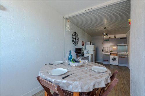 Foto 9 - Apartamento de 1 habitación en Le Barcarès con vistas al mar
