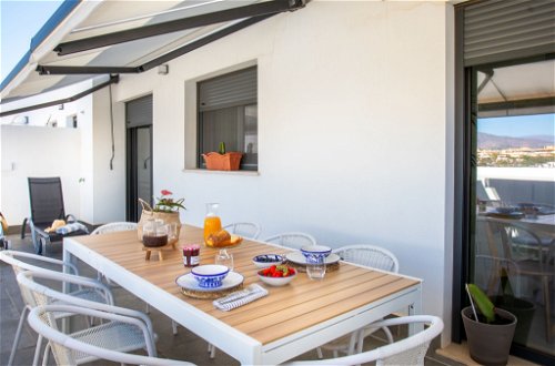 Foto 2 - Apartamento de 2 habitaciones en Vélez-Málaga con piscina y vistas al mar