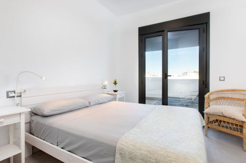 Foto 15 - Appartamento con 2 camere da letto a Vélez-Málaga con piscina e vista mare