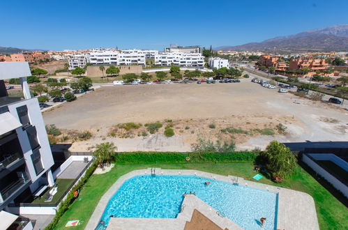 Photo 1 - 2 bedroom Apartment in Vélez-Málaga with swimming pool and sea view