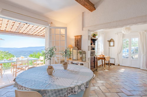 Photo 9 - Maison de 3 chambres à La Garde-Freinet avec piscine privée et jardin