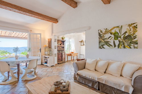 Photo 4 - 3 bedroom House in La Garde-Freinet with private pool and terrace