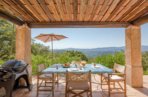 Foto 19 - Casa de 3 quartos em La Garde-Freinet com piscina privada e terraço