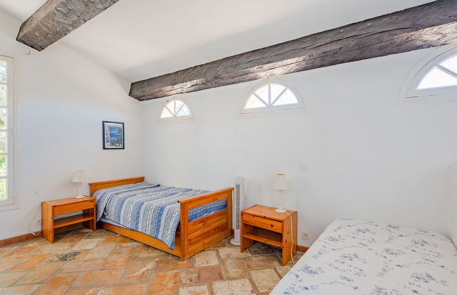 Maison de 4 chambres à La Garde-Freinet avec piscine privée et jardin - Photo 13