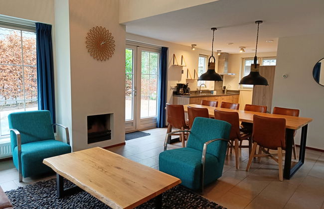 Casa de 5 quartos em Beekbergen com piscina e jardim - Foto 1