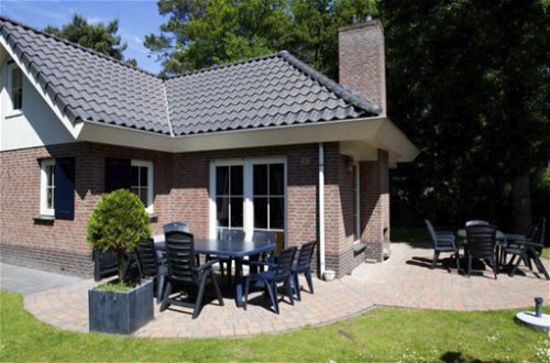 Photo 3 - Maison de 4 chambres à Beekbergen avec piscine et jardin