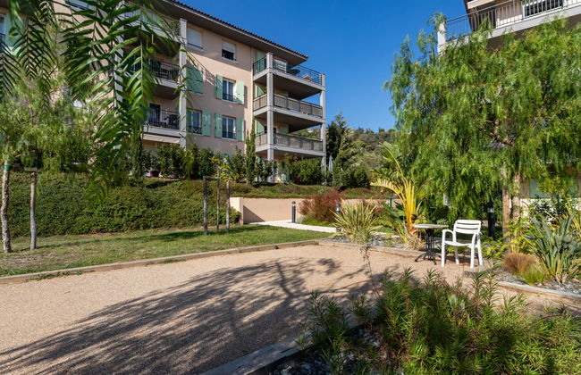 Appartamento con 2 camere da letto a Bormes-les-Mimosas con piscina e giardino - Foto 27