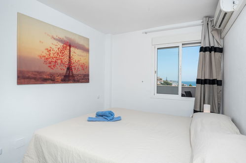 Foto 3 - Appartamento con 2 camere da letto a Mijas con piscina e vista mare