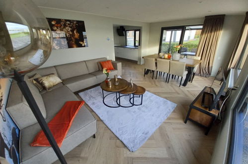 Photo 2 - Maison de 3 chambres à Dordrecht avec piscine et terrasse