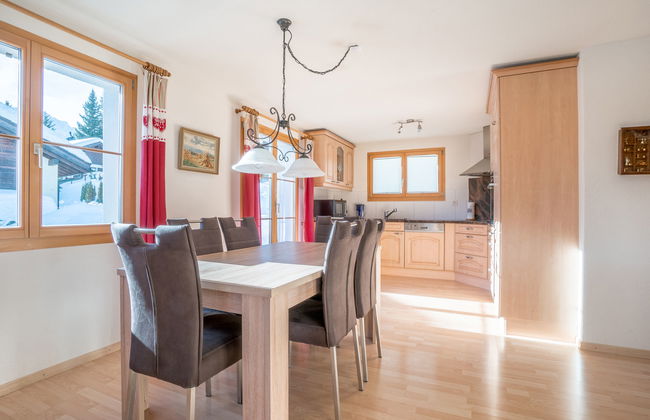 Apartamento de 3 quartos em Surses com jardim e terraço - Foto 4