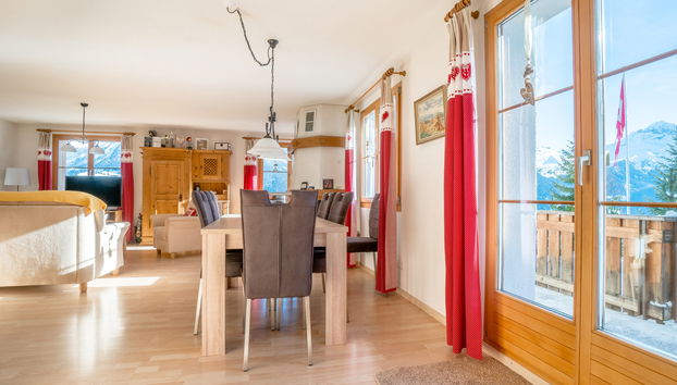 3 bedroom Apartment in Surses with garden and terrace - Photo 3
