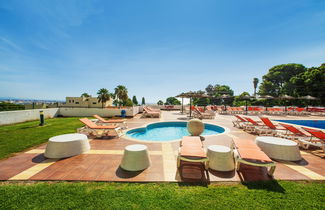 Photo 1 - Apartment in Albufeira with swimming pool and garden