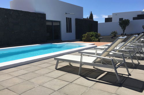 Photo 13 - 3 bedroom House in Yaiza with private pool and sea view