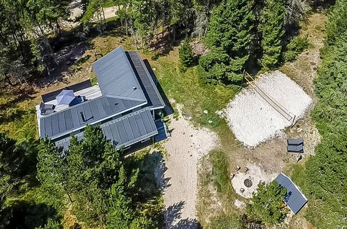 Photo 2 - Maison de 4 chambres à Oksbøl avec terrasse et sauna