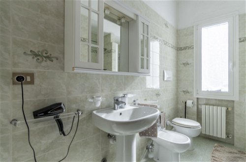 Foto 23 - Apartment mit 2 Schlafzimmern in Sanremo mit blick aufs meer