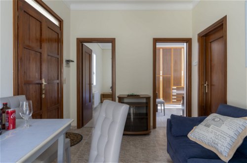 Photo 10 - 2 bedroom Apartment in Sanremo with sea view