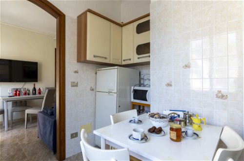 Foto 3 - Apartamento de 2 habitaciones en Sanremo con vistas al mar