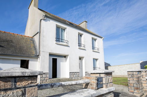 Foto 5 - Casa de 4 habitaciones en Lampaul-Ploudalmézeau con jardín y vistas al mar