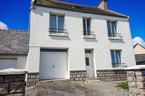 Photo 21 - Maison de 4 chambres à Lampaul-Ploudalmézeau avec jardin et terrasse