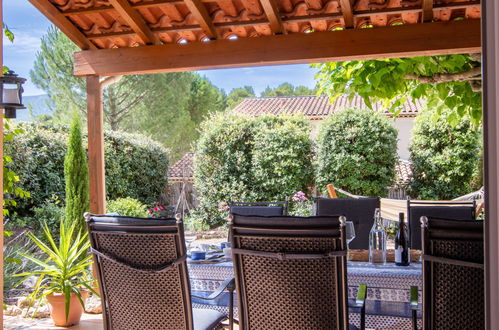 Photo 23 - Maison de 3 chambres à Nans-les-Pins avec piscine et terrasse