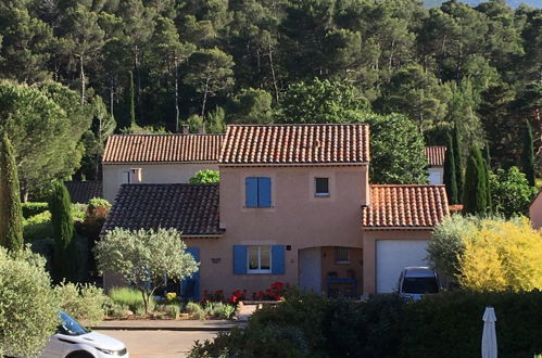 Foto 36 - Casa con 3 camere da letto a Nans-les-Pins con piscina e terrazza