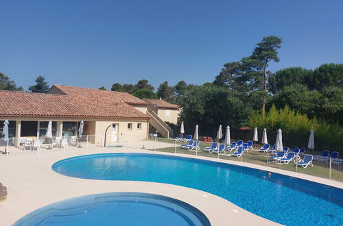 Foto 49 - Haus mit 3 Schlafzimmern in Nans-les-Pins mit schwimmbad und garten