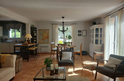 Foto 4 - Haus mit 3 Schlafzimmern in Nans-les-Pins mit schwimmbad und garten