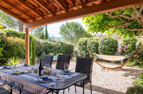 Photo 3 - Maison de 3 chambres à Nans-les-Pins avec piscine et terrasse