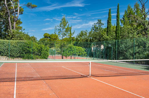 Photo 37 - 3 bedroom House in Nans-les-Pins with swimming pool and terrace