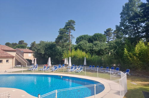 Foto 50 - Haus mit 3 Schlafzimmern in Nans-les-Pins mit schwimmbad und garten