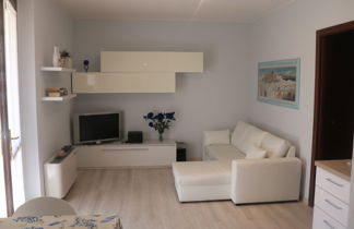 Photo 3 - Appartement en Lazise avec piscine et jardin