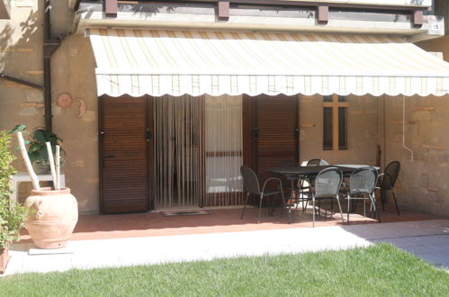 Photo 13 - Apartment in Lazise with swimming pool and mountain view