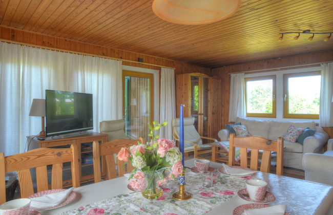 Casa de 3 quartos em Extertal com jardim e terraço - Foto 10