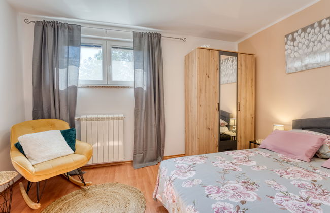 Apartamento de 4 quartos em Klana com piscina privada e jardim - Foto 30