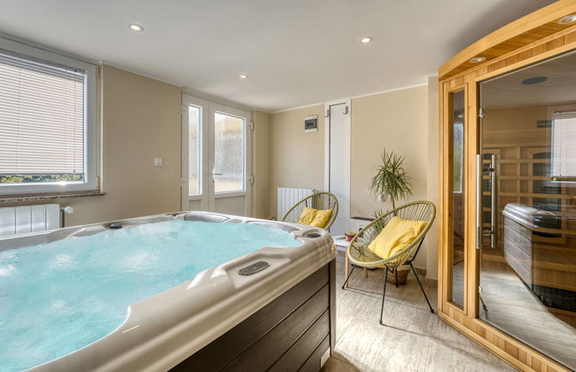 Apartamento de 4 quartos em Klana com piscina privada e jardim - Foto 20