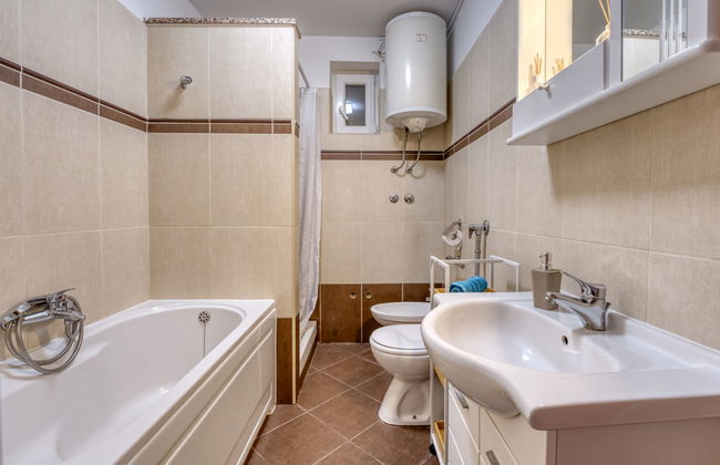 Apartamento de 4 quartos em Klana com piscina privada e jardim - Foto 28