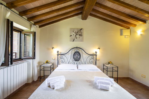 Photo 16 - 4 bedroom House in Cortona with private pool and garden