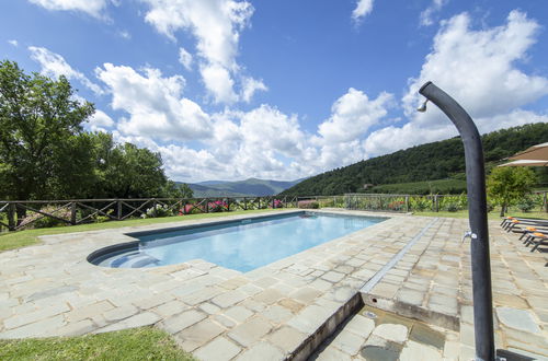 Photo 23 - Maison de 4 chambres à Cortona avec piscine privée et jardin