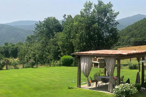 Foto 6 - Casa de 4 habitaciones en Cortona con piscina privada y jardín