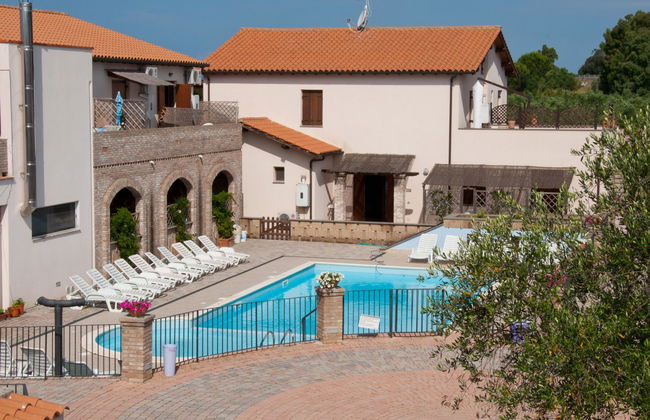 Apartamento de 3 quartos em Follonica com piscina e jardim - Foto 25