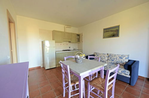 Foto 12 - Appartamento con 2 camere da letto a Follonica con piscina e vista mare