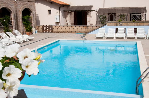 Foto 4 - Apartamento de 2 quartos em Follonica com piscina e jardim