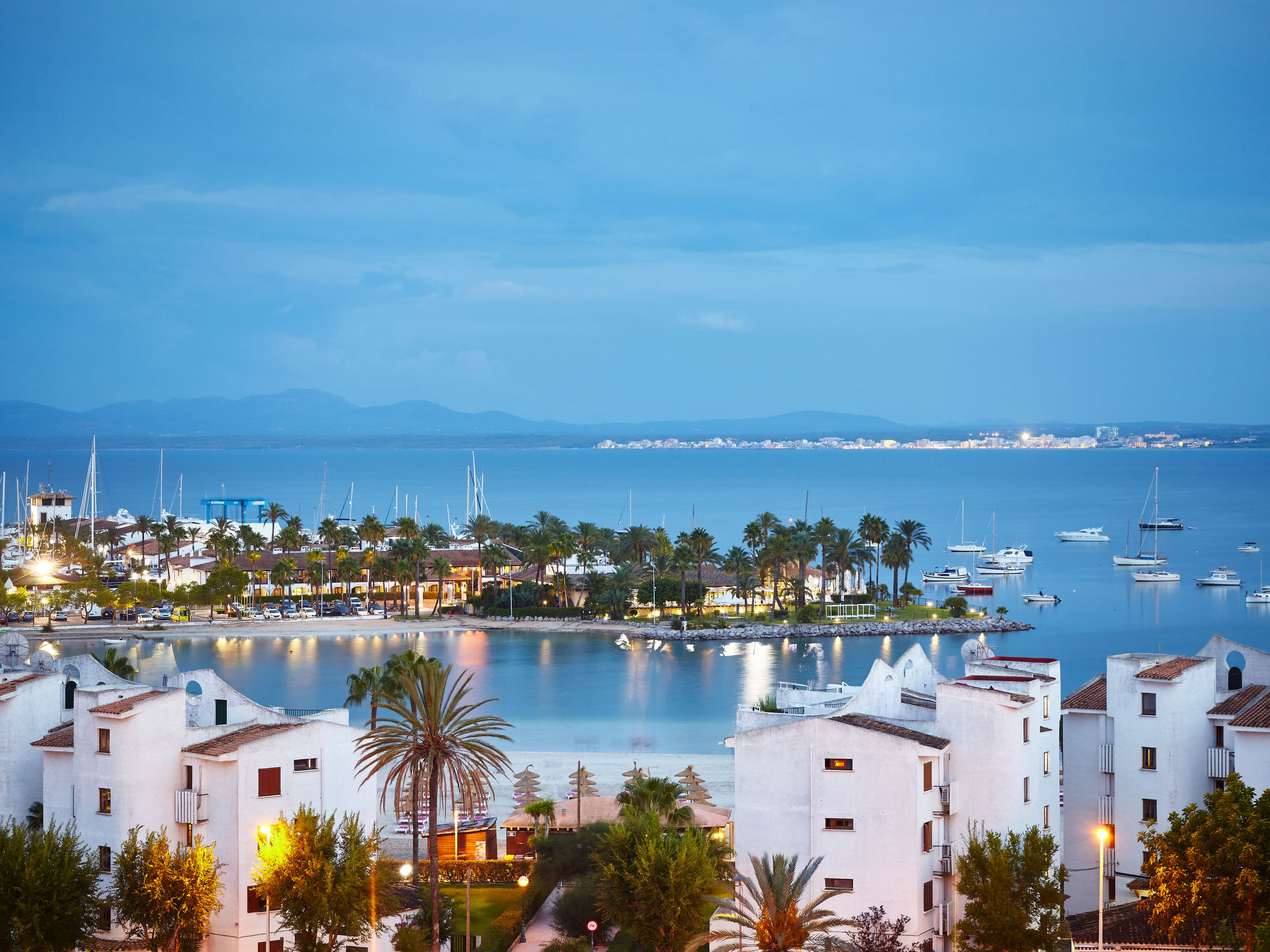 Photo 32 - Maison de 4 chambres à Alcúdia avec jardin et vues à la mer